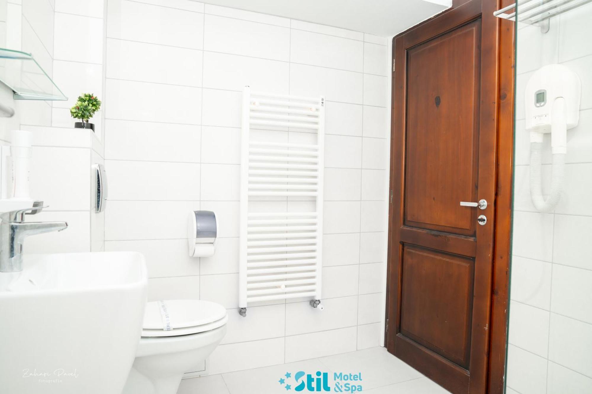 Stil Motel & Spa Tasnad Εξωτερικό φωτογραφία