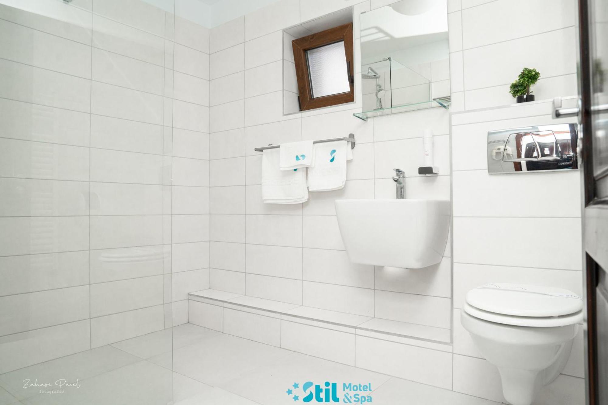 Stil Motel & Spa Tasnad Εξωτερικό φωτογραφία