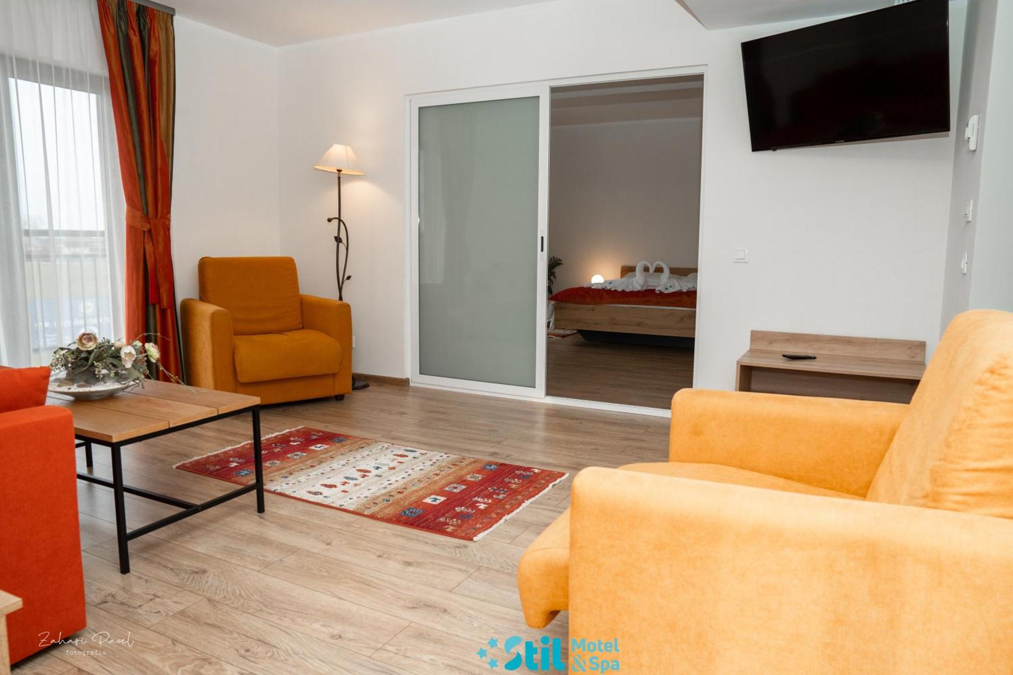 Stil Motel & Spa Tasnad Εξωτερικό φωτογραφία