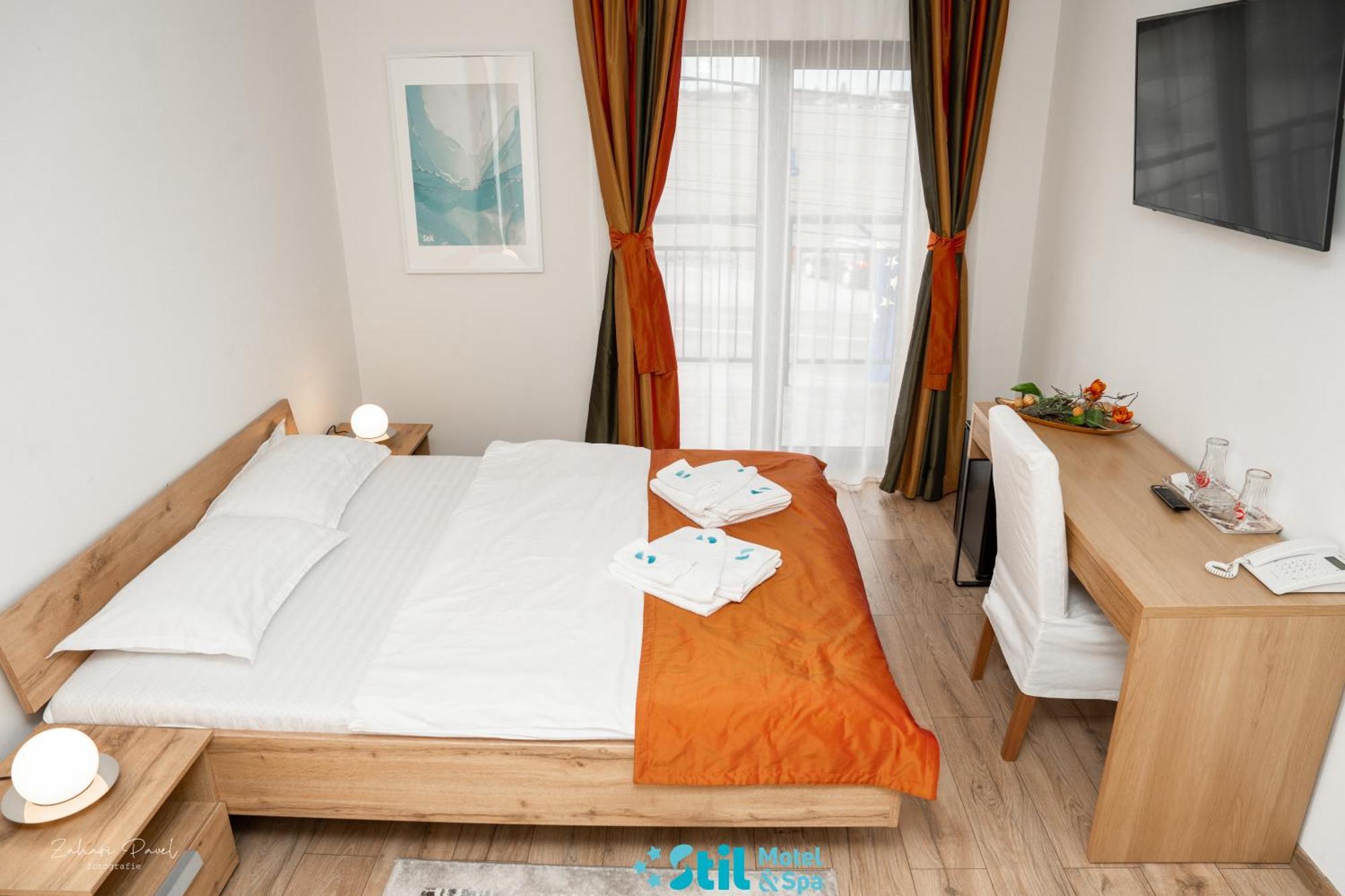 Stil Motel & Spa Tasnad Εξωτερικό φωτογραφία