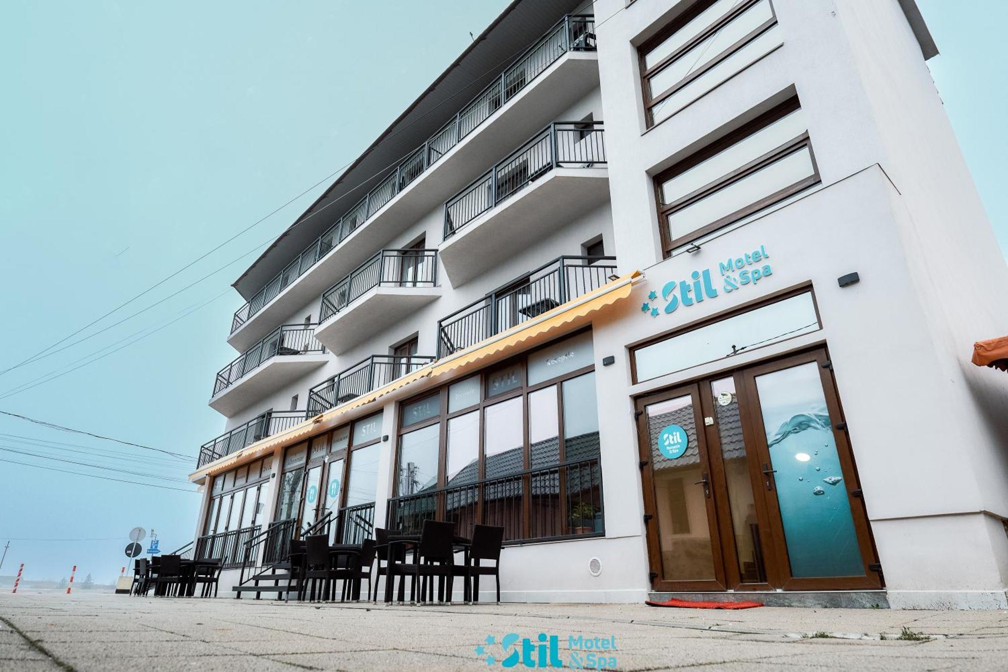 Stil Motel & Spa Tasnad Εξωτερικό φωτογραφία