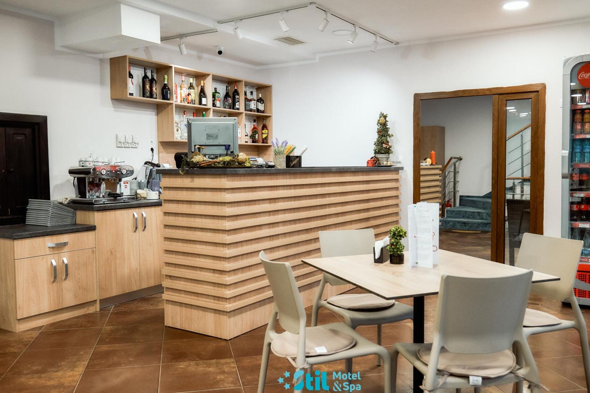 Stil Motel & Spa Tasnad Εξωτερικό φωτογραφία