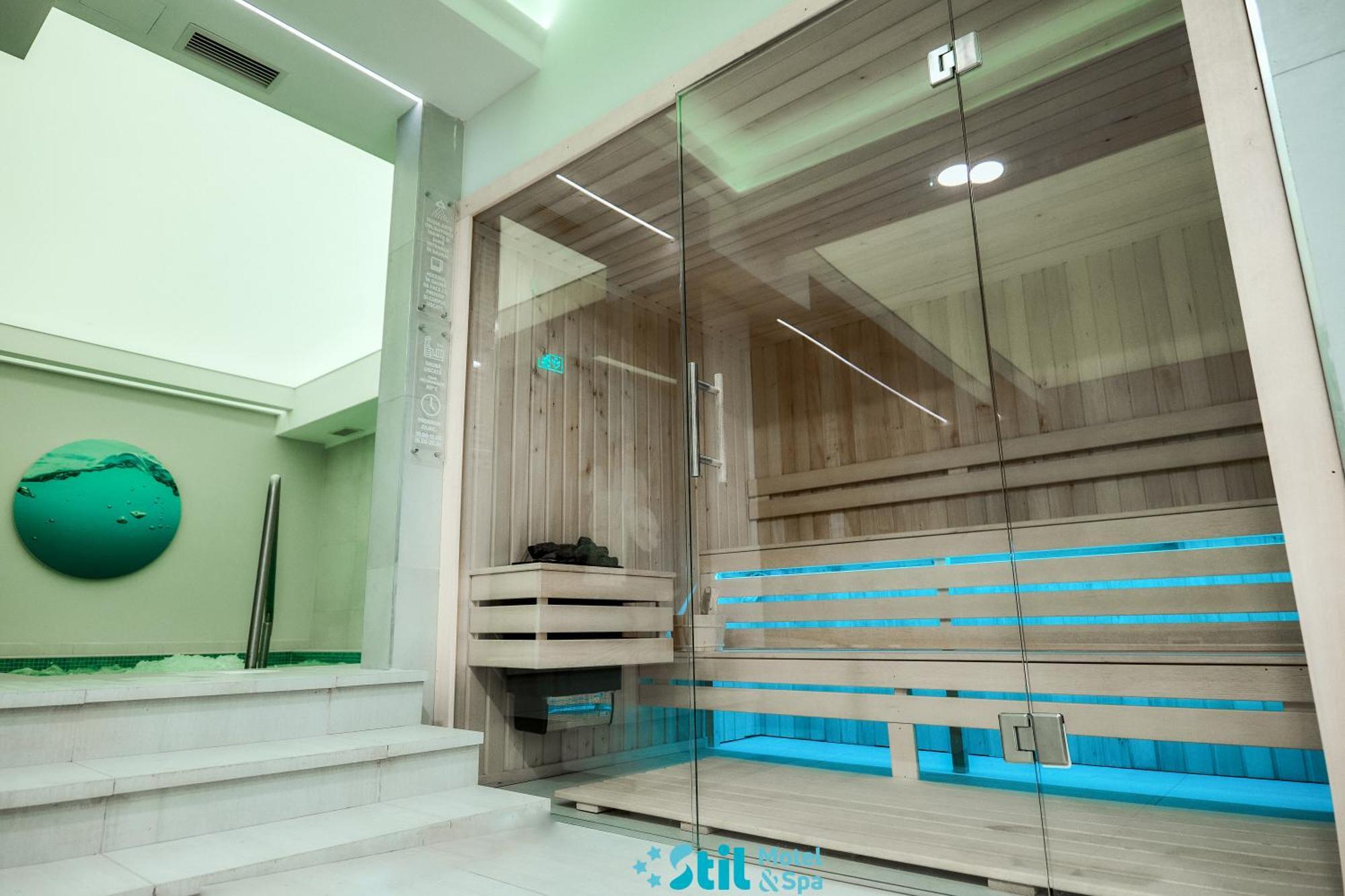 Stil Motel & Spa Tasnad Εξωτερικό φωτογραφία