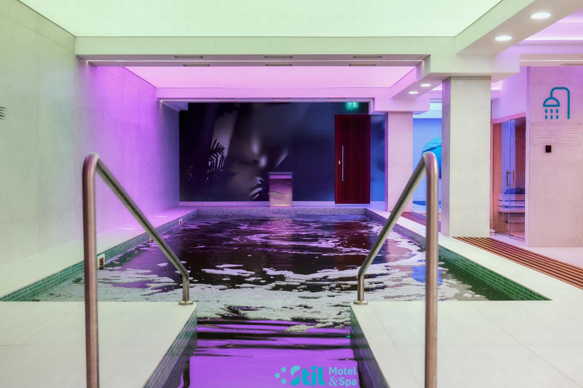 Stil Motel & Spa Tasnad Εξωτερικό φωτογραφία