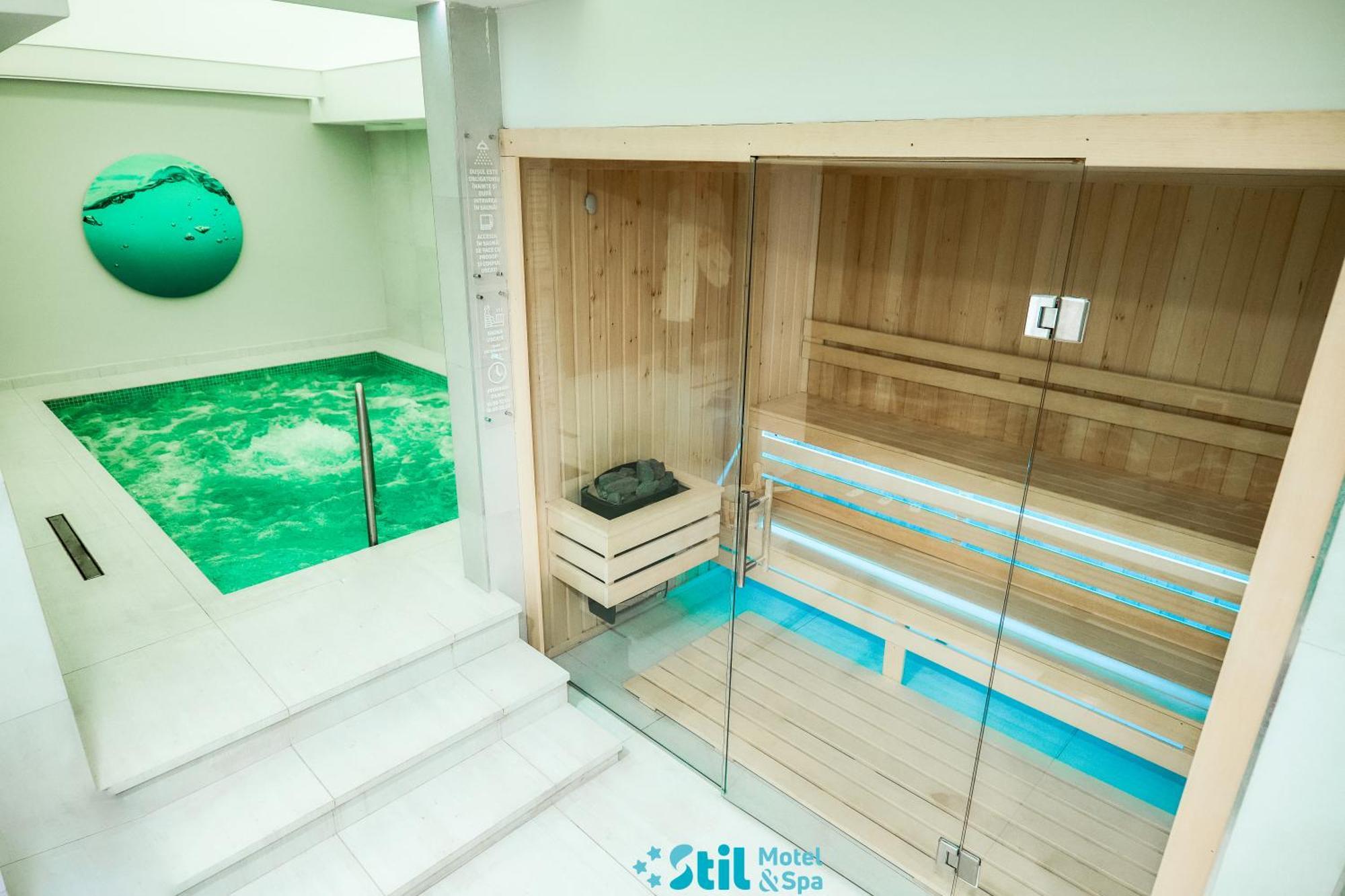Stil Motel & Spa Tasnad Εξωτερικό φωτογραφία